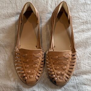 Nisolo Women's Tan Leather hurache size 7.5